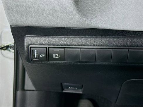Certified 2025 Toyota Corolla SE FWD image 17