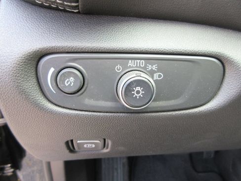 Used 2024 Chevrolet Blazer LT w/ Redline Edition FWD image 22
