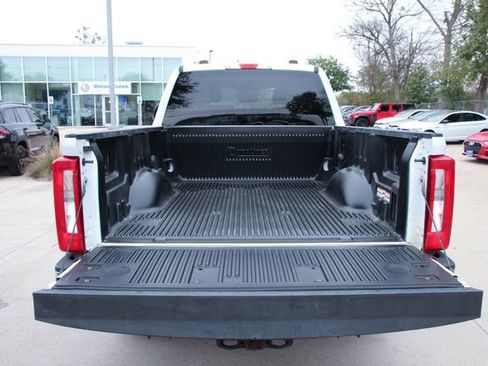 Used 2023 Ford F250 XLT w/ FX4 Off-Road Package image 43