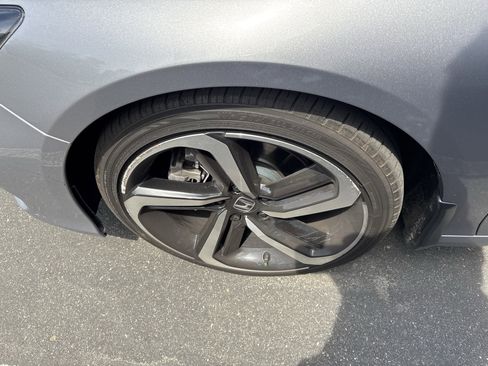 Used 2019 Honda Accord Sport image 35