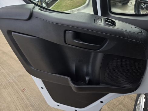 New 2026 RAM ProMaster 1500 w/ Storage Group FWD image 18
