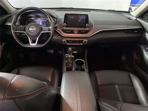 Used 2024 Nissan Altima 2.5 SR image 24