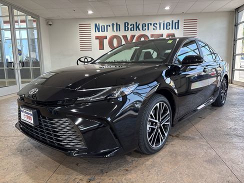 New 2026 Toyota Camry XLE AWD/4WD image 6