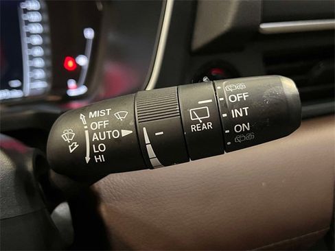 Used 2023 Honda Pilot Elite image 22