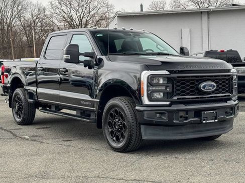Used 2023 Ford F250 Lariat w/ Lariat Ultimate Package AWD/4WD image 1