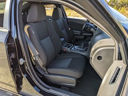 Used 2023 Dodge Charger SXT image 44