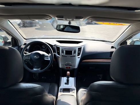 Used 2014 Subaru Outback 2.5i Limited w/ Moonroof Package AWD/4WD image 20