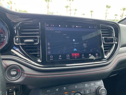 Used 2024 Dodge Durango GT image 18