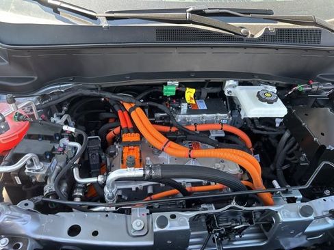 New 2027 Chevrolet Bolt RS FWD image 33