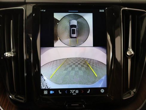 Used 2024 Volvo XC60 B5 Plus image 51