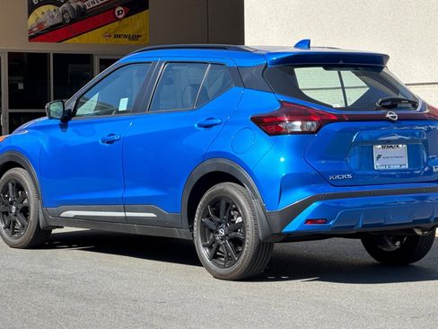 Used 2024 Nissan Kicks SR image 6