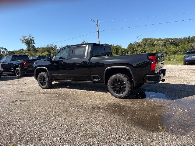 New 2026 Chevrolet Silverado 2500 High Country w/ Midnight Edition AWD/4WD image 7