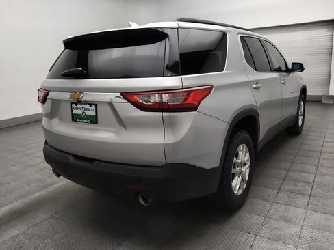 Used 2020 Chevrolet Traverse LT FWD image 13