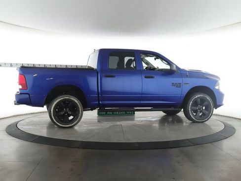 Used 2019 RAM 1500 Express w/ Wheel & Sound Group AWD/4WD image 6