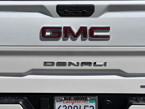 Used 2021 GMC Sierra 1500 Denali w/ Denali Ultimate Package AWD/4WD image 52