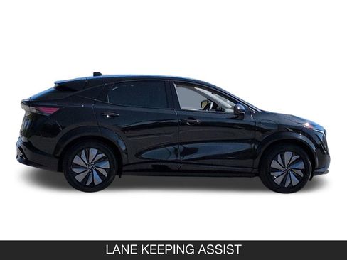 Used 2023 Nissan Ariya AWD image 6