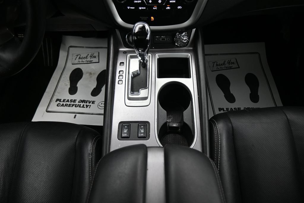 Used 2020 Nissan Murano SL w/ Moonroof Package AWD/4WD image 17
