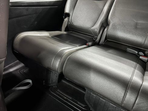 Used 2018 Honda Odyssey EX-L image 16