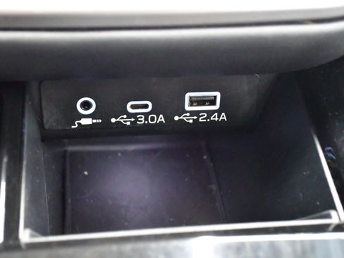 Used 2025 Subaru Legacy Premium AWD/4WD image 28