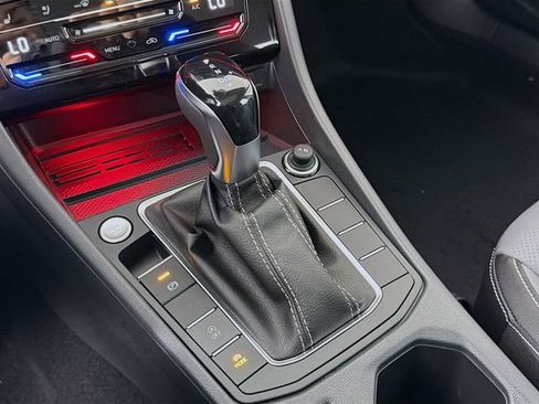 New 2026 Volkswagen Jetta SEL FWD image 19