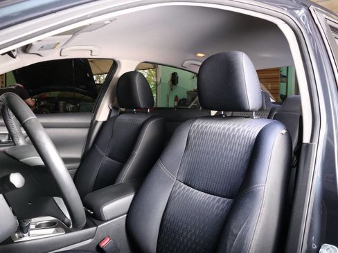 Used 2017 Nissan Altima 2.5 SV image 17