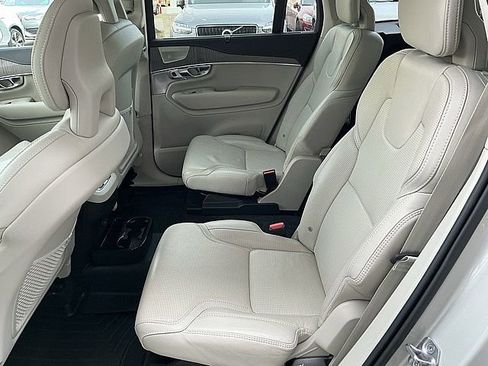 Used 2021 Volvo XC90 T6 Inscription image 14