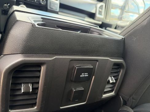 Used 2015 Ford F150 XLT w/ Equipment Group 302A Luxury AWD/4WD image 25