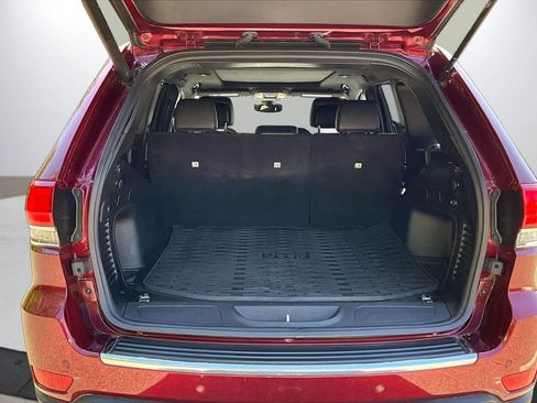 Used 2022 Jeep Grand Cherokee Limited w/ Trailer Tow Group IV image 26