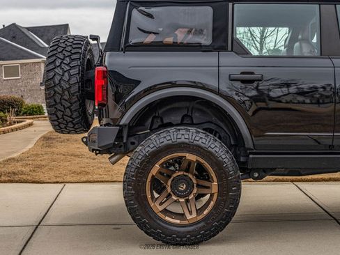 Used 2023 Ford Bronco 4-Door image 10