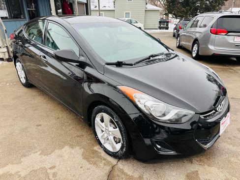 Used 2013 Hyundai Elantra GLS image 1
