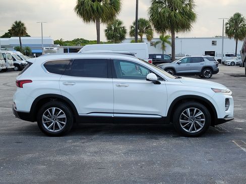Used 2019 Hyundai Santa Fe FWD image 2