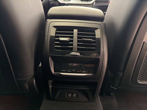 Certified 2023 BMW X4 xDrive30i w/ M Sport Package image 38