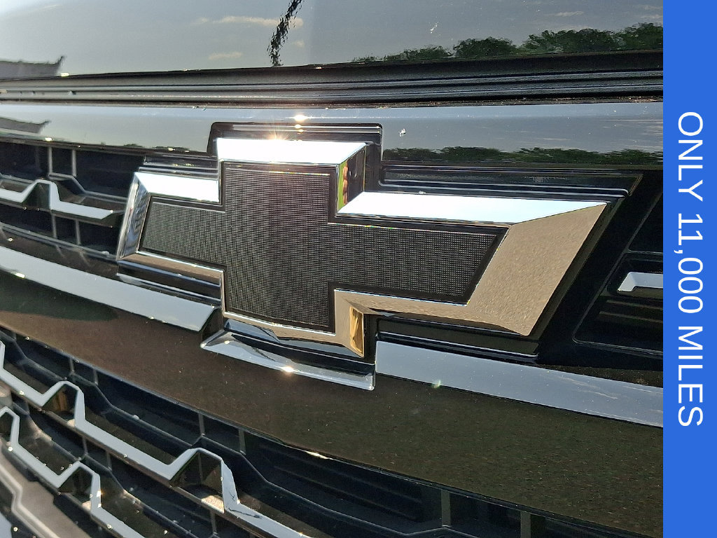 Used 2025 Chevrolet Silverado 1500 LT Trail Boss w/ LPO, Dark Essentials Package AWD/4WD image 30