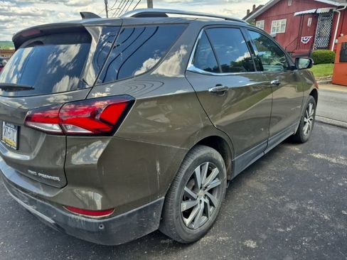 Used 2023 Chevrolet Equinox Premier AWD/4WD image 6