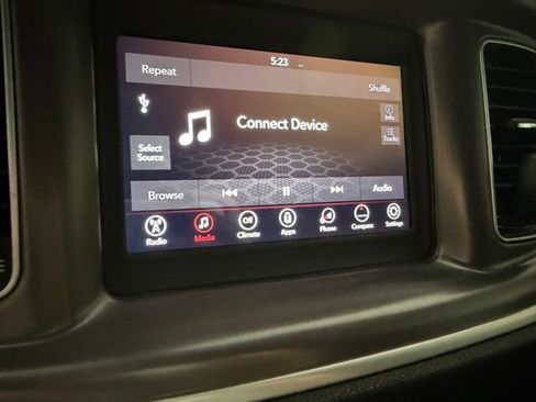 Used 2021 Dodge Charger SXT RWD image 19