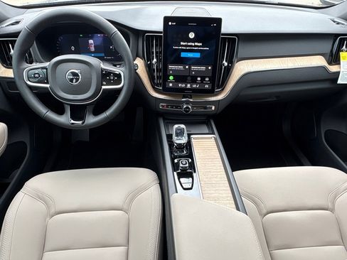 New 2026 Volvo XC60 B5 Plus w/ Protection Package Premier image 10