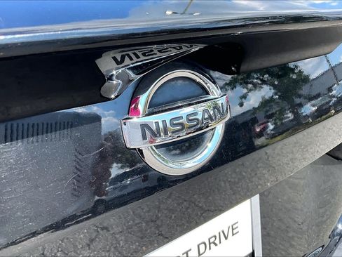 Used 2020 Nissan Altima 2.5 S FWD image 30