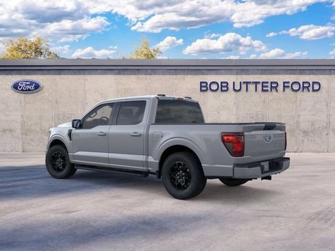 Used 2026 Ford F150 XLT w/ XLT Black Appearance Package RWD image 4