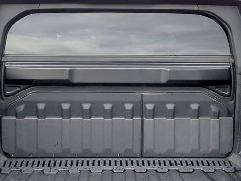 New 2026 GMC Sierra EV Elevation w/ Premium Package image 31