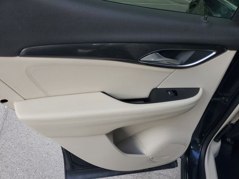 Used 2021 Buick Envision Preferred FWD image 15