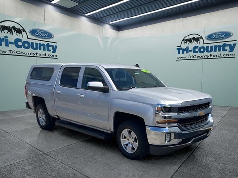 Used 2018 Chevrolet Silverado 1500 LT w/ All Star Edition image 1