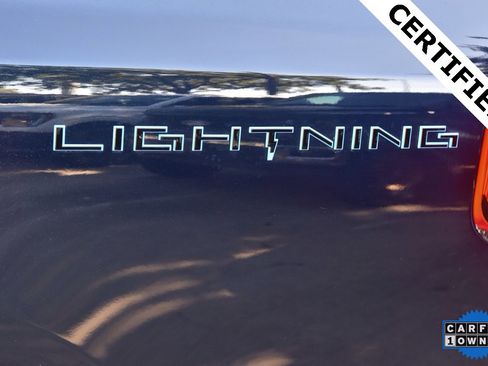 Used 2023 Ford F150 Lightning Lariat image 42