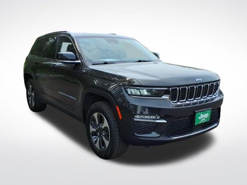 Used 2024 Jeep Grand Cherokee Limited 4xe AWD/4WD image 8