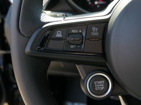 New 2024 Alfa Romeo Giulia Sprint image 15