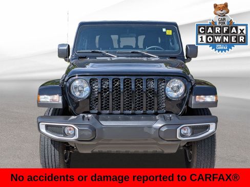Used 2023 Jeep Gladiator Sport AWD/4WD image 3