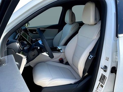 New 2026 Mercedes-Benz GLC 300 4MATIC image 12