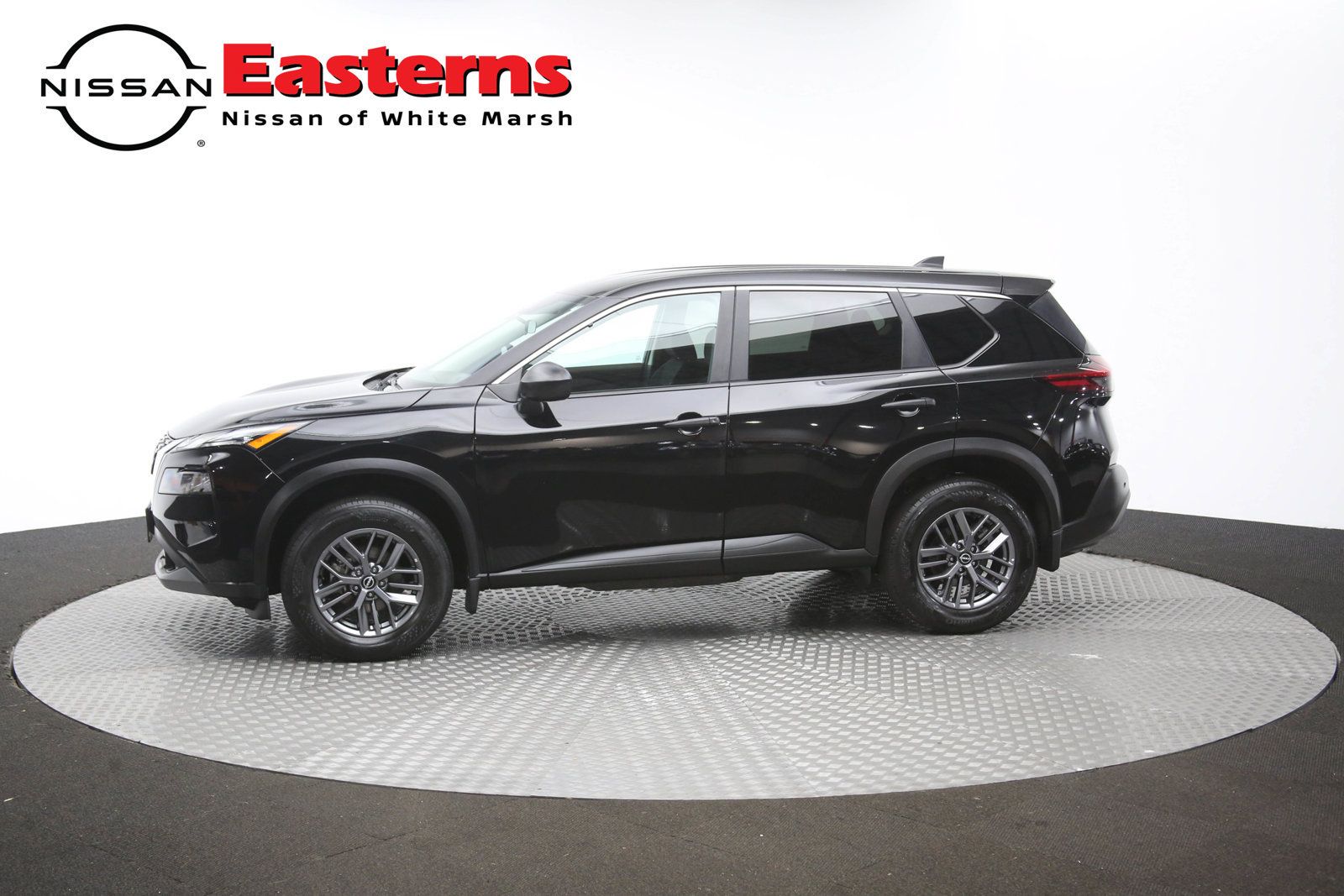 Used 2023 Nissan Rogue S AWD/4WD image 58