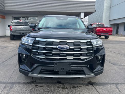 New 2026 Ford Explorer Active w/ Active Comfort Package image 4