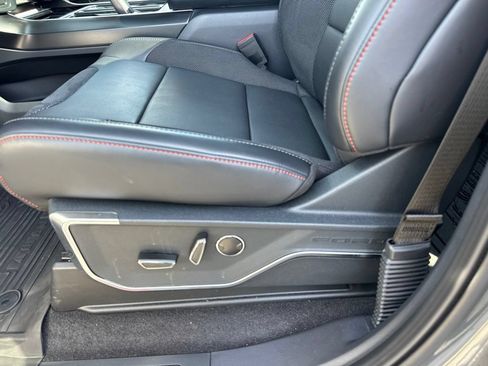 Used 2026 Ford F150 Raptor AWD/4WD image 22