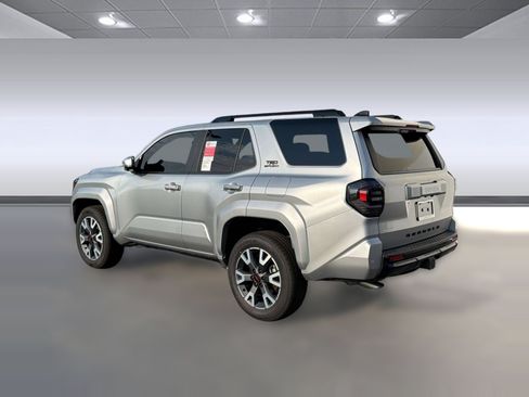 Used 2026 Toyota 4Runner TRD Sport Premium AWD/4WD image 3